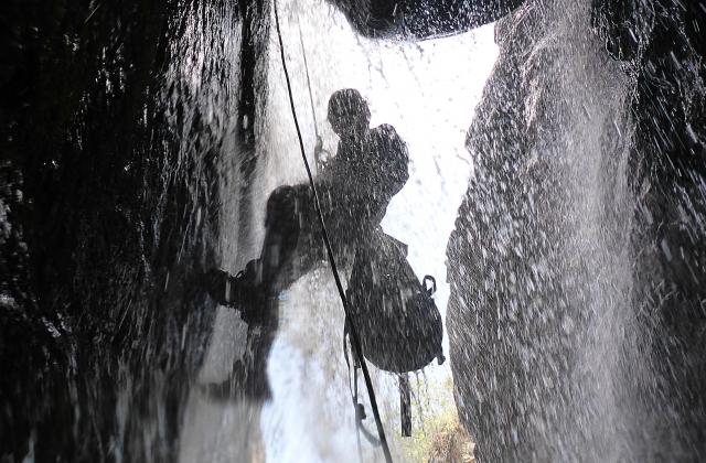 Atrevete con el descenso de barranco
