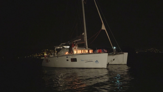 Bateau nocturne + apéritif rías baixas 3h