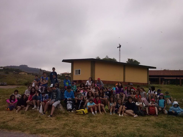  Group of students 