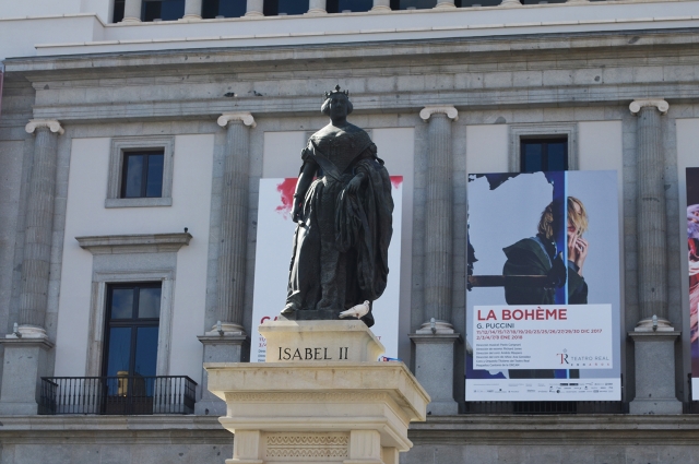 Estatua de Isabel II