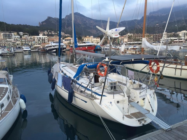  Barca nel porto 