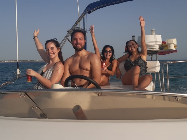 Despedida de soltero en barco bahía Cádiz 3 horas