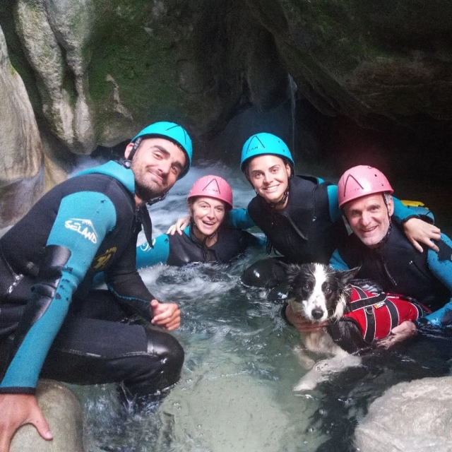  Discesa di un canyon con il tuo animale domestico 