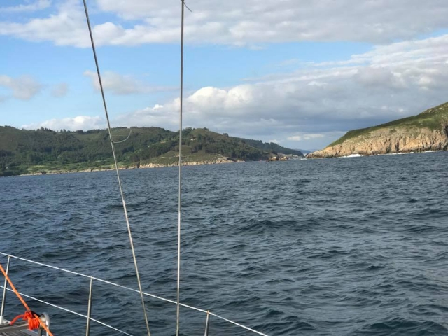  风景从船上看河口