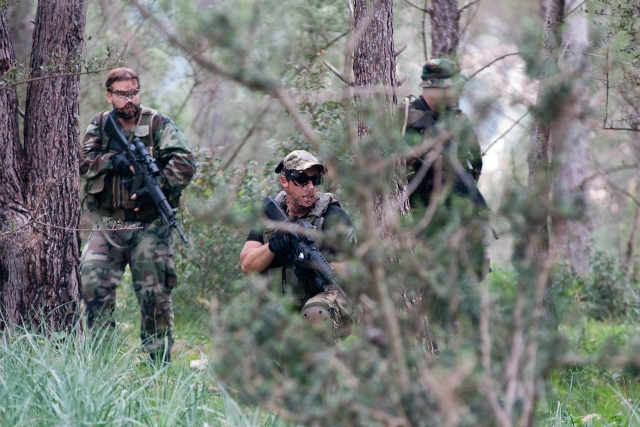  No meio de uma batalha de airsoft 