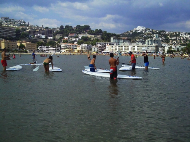  Training in the water before sailing 