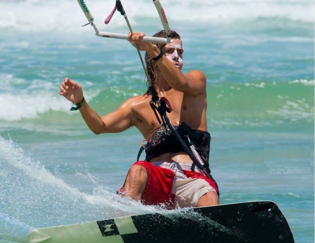 Profesional del kitesurf