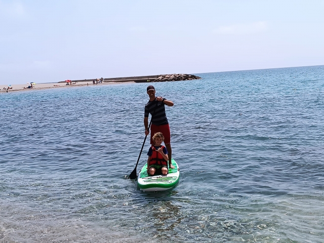 Genießen Sie den Verleih des Paddle-Surfbretts 
