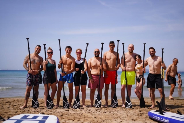 Junto al equipo de paddle surf