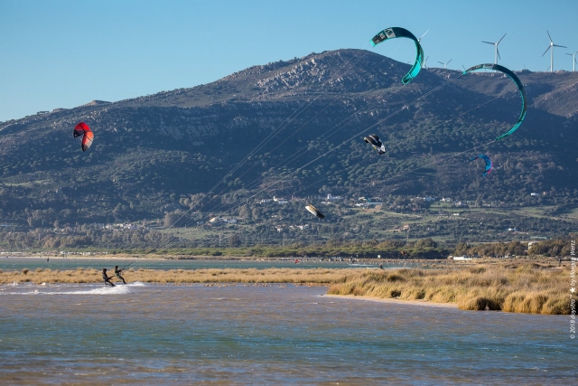 Kitesurfers en Tarifa