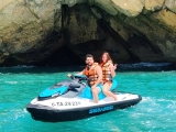 Ruta en jet ski hacia Cueva de Torredembarra, 1'5h