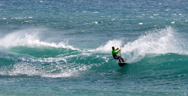  Kitesurf strapless 