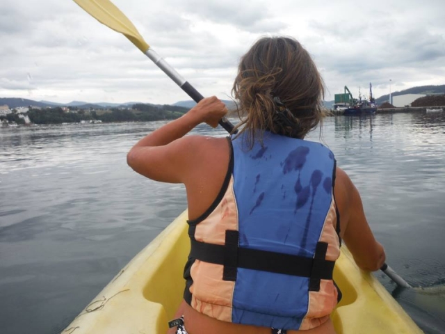 Navegando en la canoa