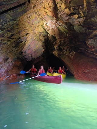 Paseo en canoa por la ría de Eo precio niños 2h