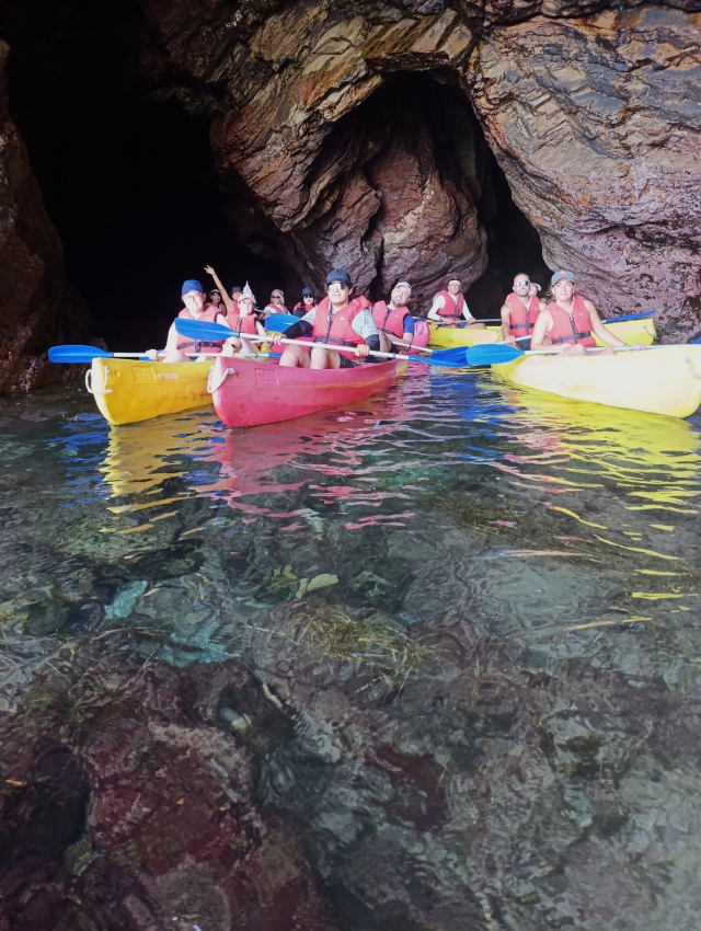  Descubra a arredores do estuário do Eo a bordo de uma canoa 
