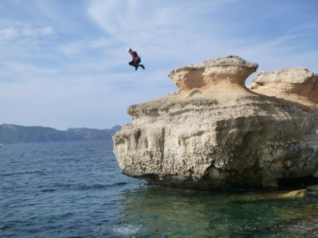 saut en coasteering 