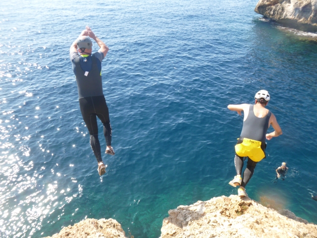  saut en coasteering 