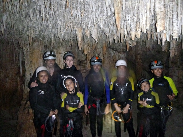 espeleologia en la cueva