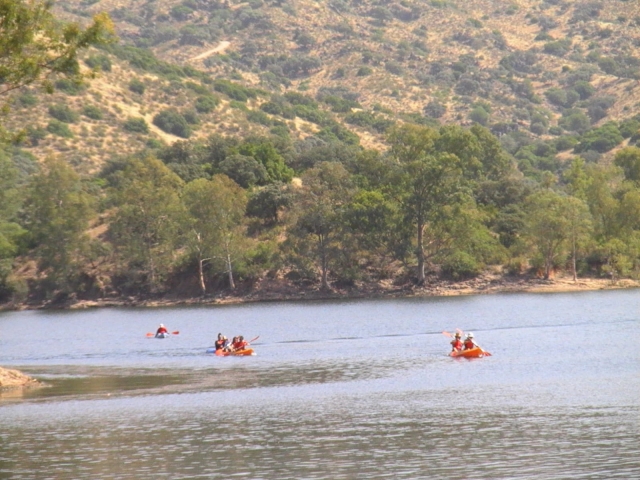 Recorriendo el Embalse de Encinarejo