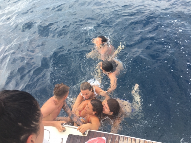 genle en el agua