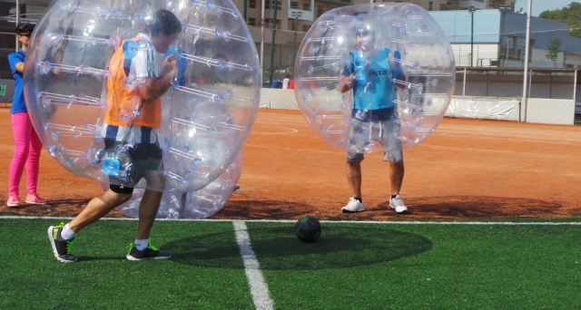  Festeggia qualsiasi evento in una bolla 