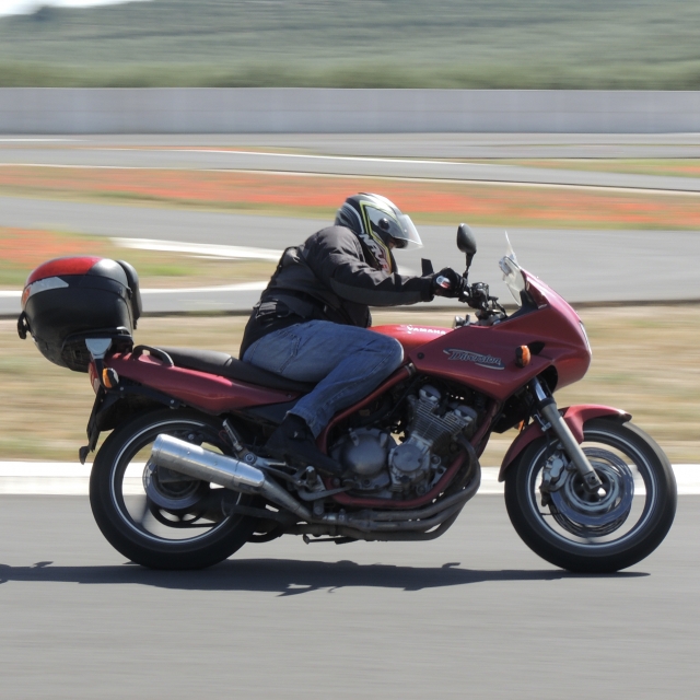 Curso de conducción en moto 