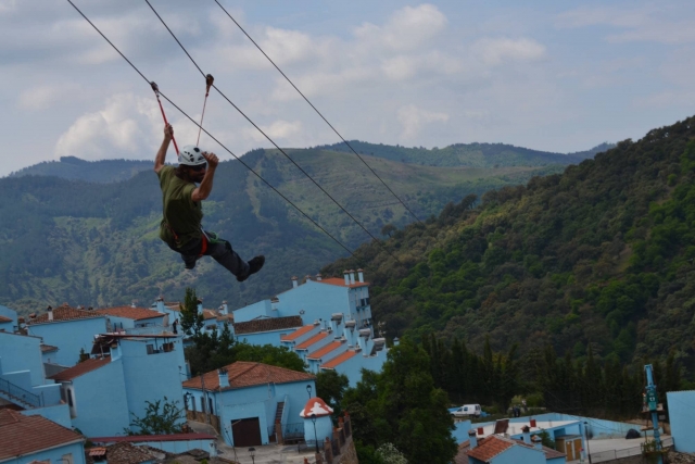 Traversée du Village Bleu 