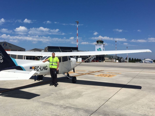 Aereo all'aeroporto di Castriz 