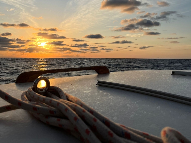 Atardecer desde el barco