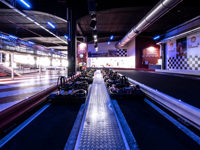  Karts en attente des pilotes 