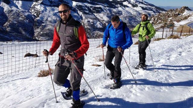 Hacia Posiciliones del Veleta en raquetas