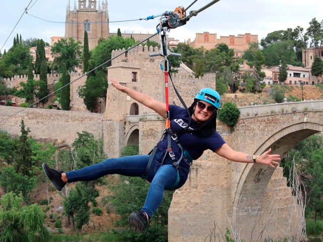  托莱多高空滑索