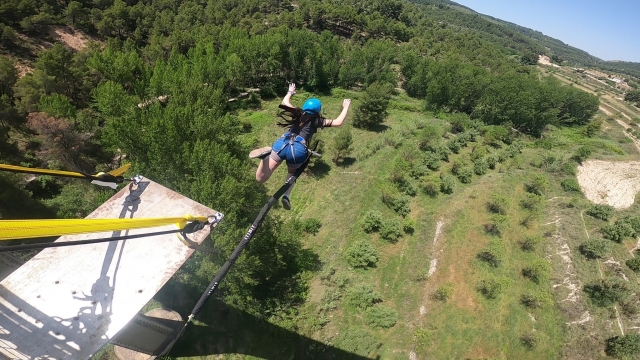  Salte no vazio em Alcoy