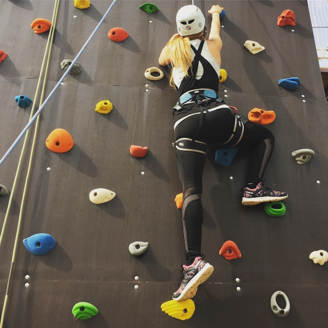  Vous pouvez escalader notre mur d'escalade 