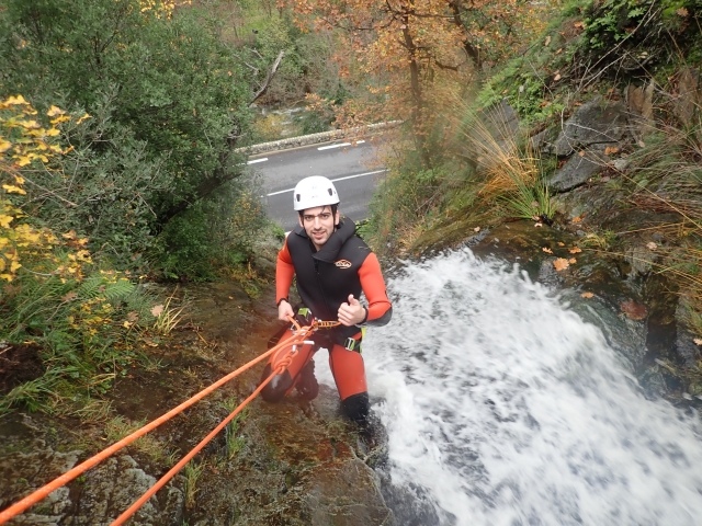  Iniciação ao canyoning 