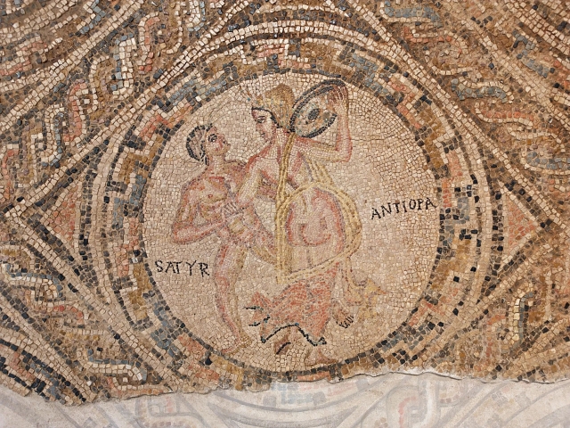  探索马拉加罗马别墅的马赛克 