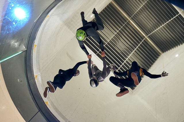  Flying in a group in the wind tunnel 