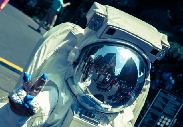  Traje de astronauta 