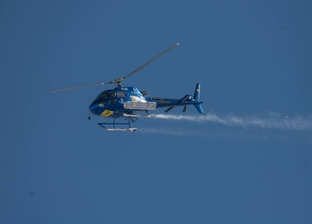 Helicoptero en vuelo en Lleida