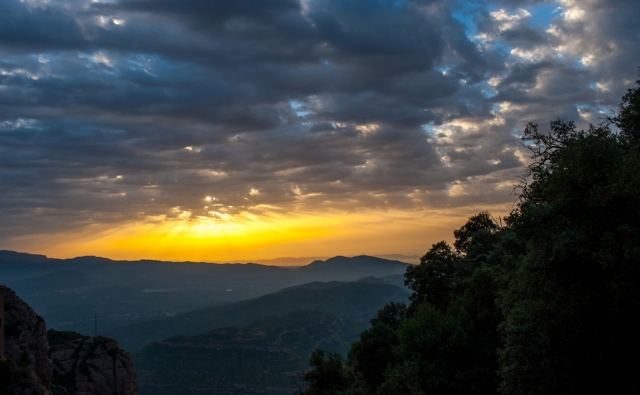 Monserrat al atardecer