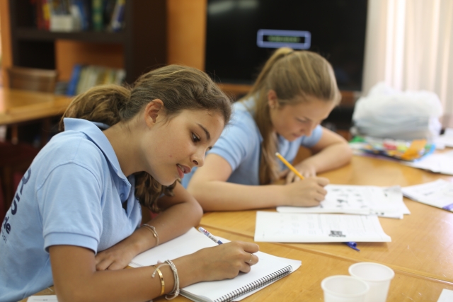 Daily immersion classes 