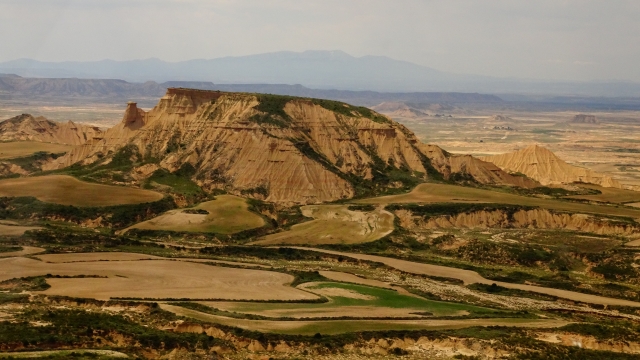 Las Bardenas Reales desde el aire