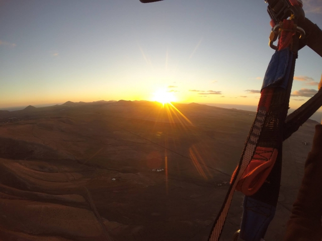  Witnessing the sunrise 
