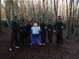 Paintball con comida y alojamiento Orense 2 días