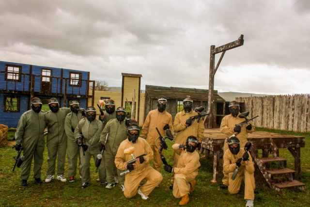 Una celebracion con paintball