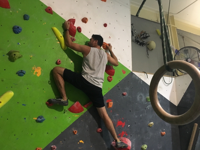  Guided climbing in Dos Hermanas 