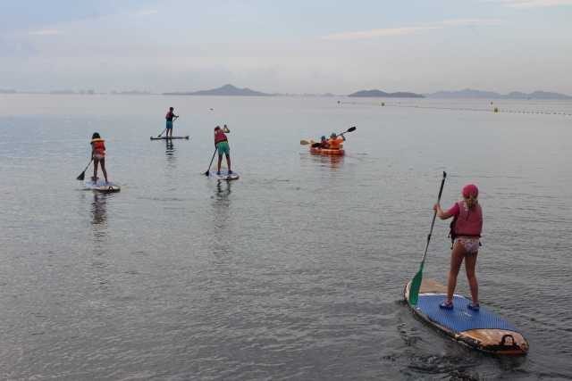 Alquiler de paddle surf en Los Alcázares