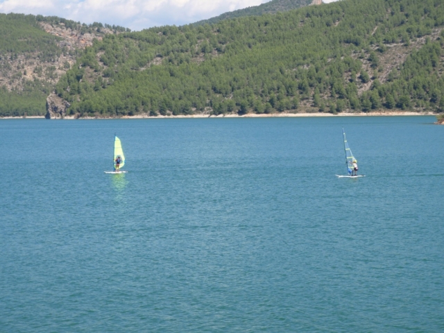 Vistas del embalse de Benageber