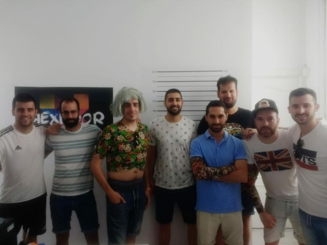  And also bachelor parties coming from all corners of Spain