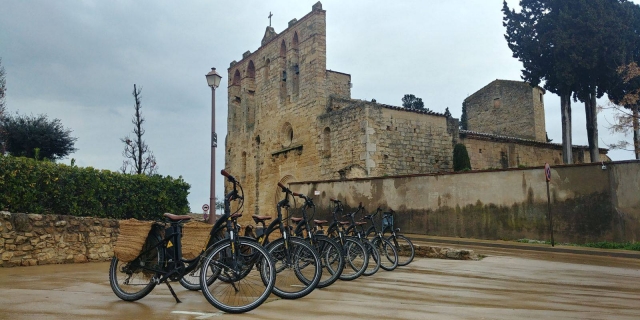 Burricletas parked on the town 